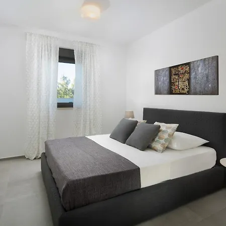 Vivi Rent Fasana - 1 Apartamento Fažana