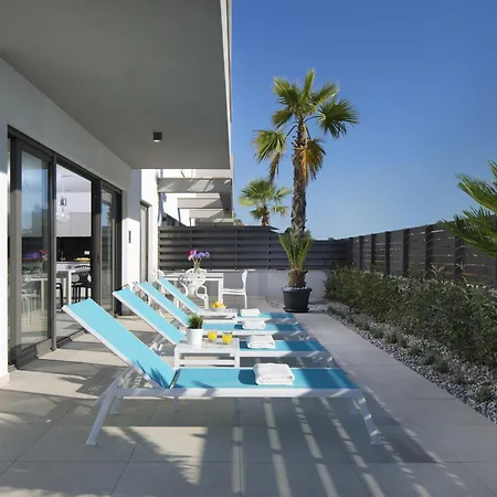 Vivi Rent Fasana - 1 Apartamento *